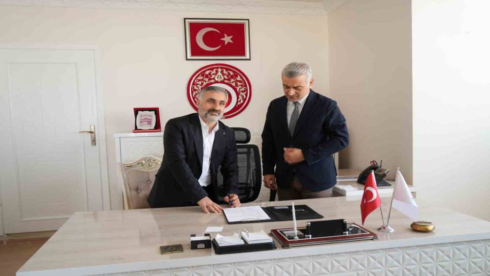 Kızılay Muş İl Başkanlığında devir teslim töreni
