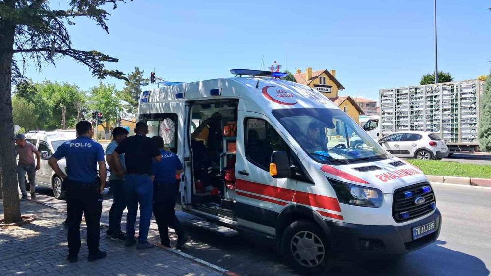 Karaman’da çatıdan düşen çocuk ağır yaralandı
