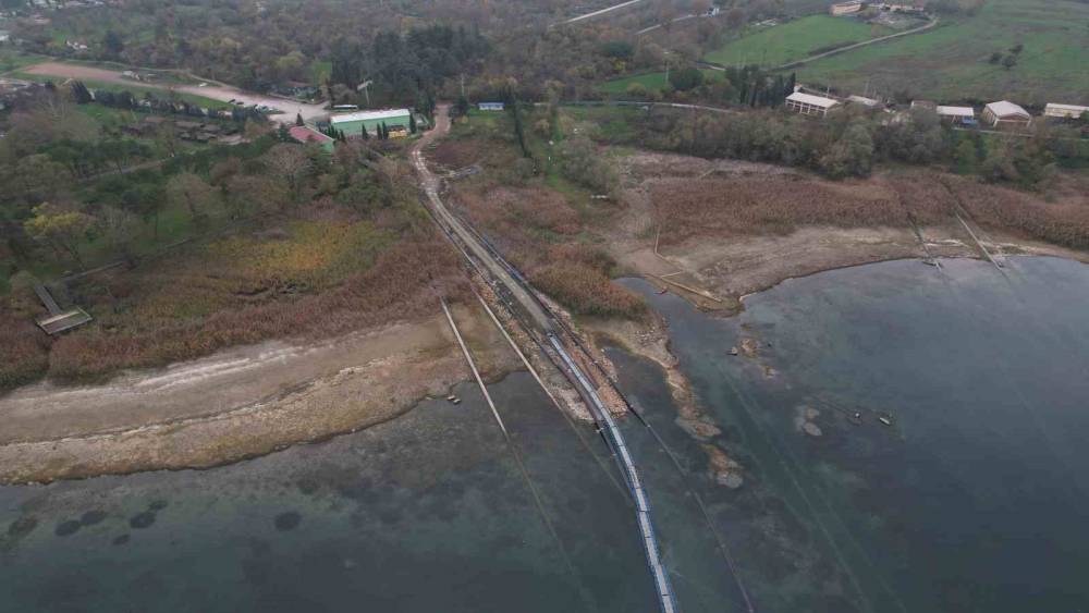 Milyonlar susuzlukla karşı karşıya: Sapanca Gölü her gün santim santim yok oluyor
