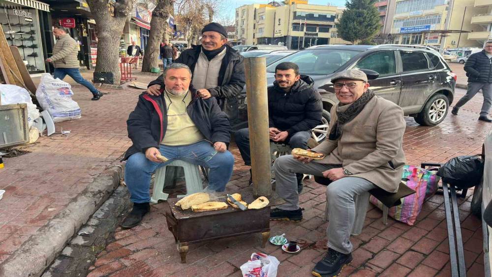 Tavşanlı esnafının bereket sofrası k&uuml;lt&uuml;r&uuml;
