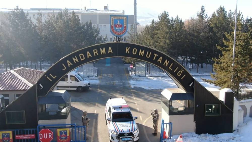 Jandarmanın sanal devriyesinden suçlulara geçit yok
