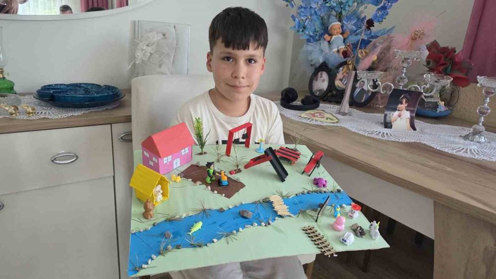 Kütahya’da 3. sınıf öğrencisi Göktuğ Okayay’ın dikkat çeken 