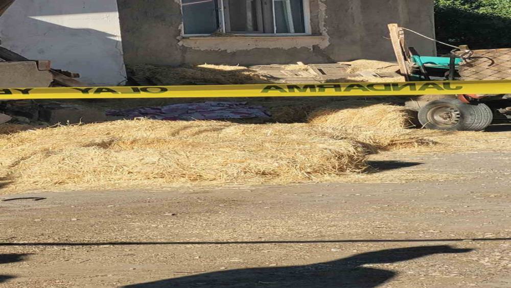 Isparta’da patpat devrildi: 2 ölü, 1 ağır yaralı
