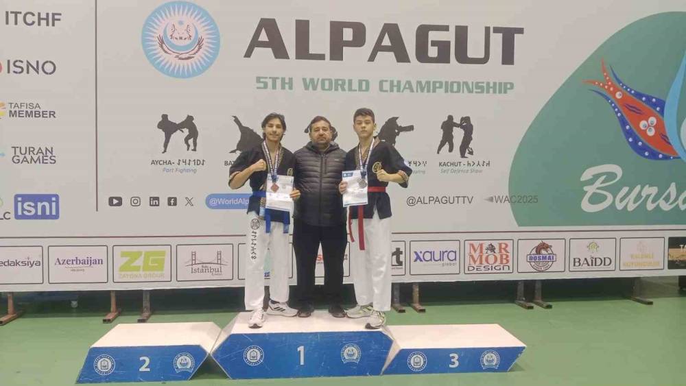 Manisalı sporculardan Alpagut D&uuml;nya Şampiyonası&rsquo;nda 3 derece
