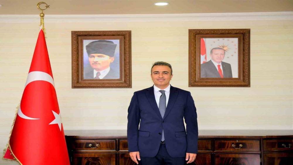 Vali Çiçek’ten 10 Kasım Atatürk’ü anma günü mesajı
