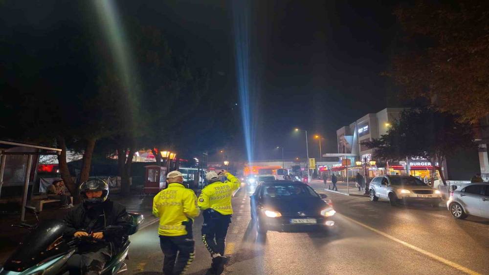Motosiklet sürücülerine eldiven zorunluluğu: Tekirdağ’da denetimler başladı
