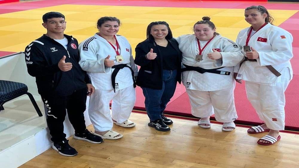 Manisalı sporcu Balkan Şampiyonu oldu