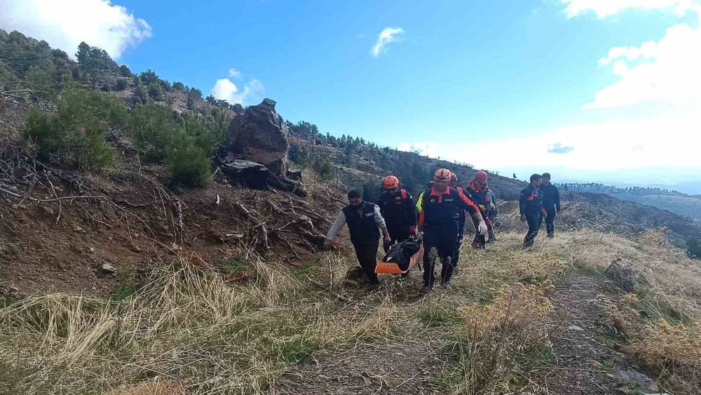 Ava giden vatandaş fenalaşması sonrası yaşamını yitirdi
