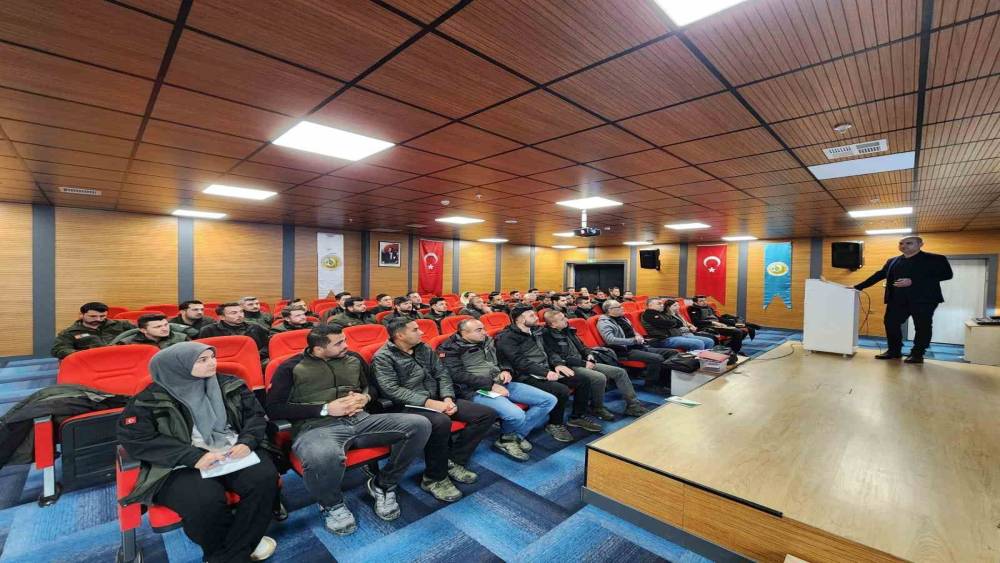 K&uuml;tahya OBM&rsquo;de işletme şefleri ve orman muhafaza memurlarına eğitim
