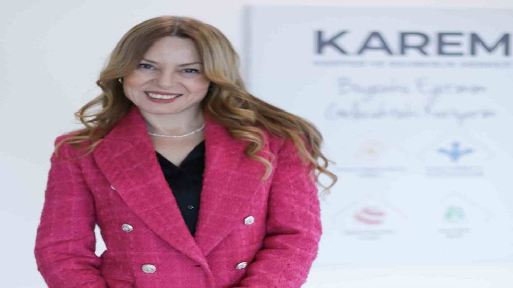 "Matematik ve T&uuml;rk&ccedil;e testleri &ouml;ğrenciler a&ccedil;ısından g&ouml;rece zorlayıcıydı"
