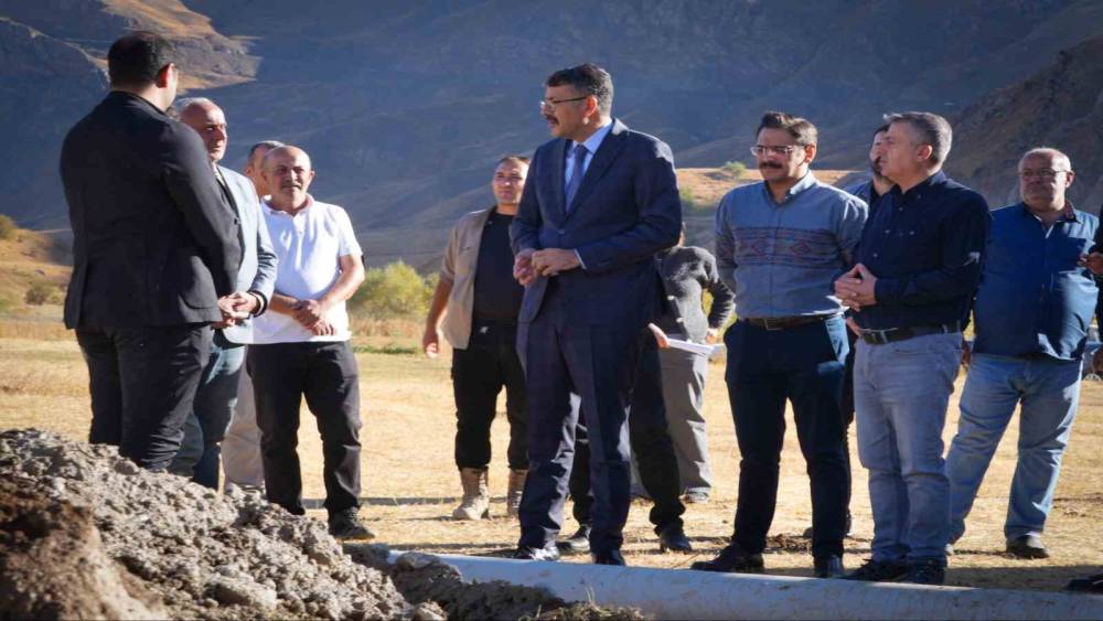 Hakkari’ye yeraltı barajı ve arıtma tesisi müjdesi
