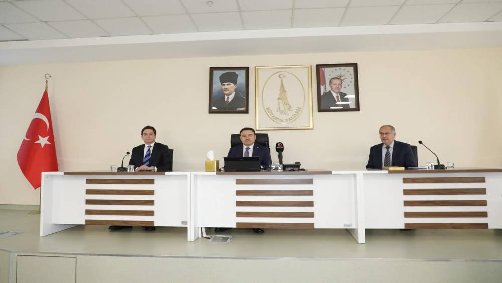 Kütahya’da 2025 yılında 237 proje tamamlanırken, 242 projenin çalışmaları devam ediyor
