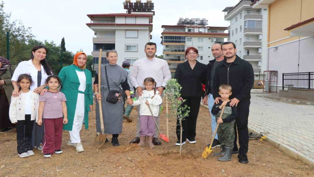 Alanya'da Minik Öğrencilerden Geleceğe Yeşil Miras