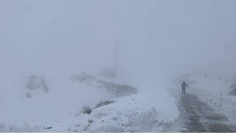 Şırnak’ta kar kalınlığı 20 santimetreyi aştı
