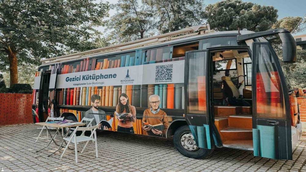 Gezici K&uuml;t&uuml;phane tatilde yollara &ccedil;ıkıyor
