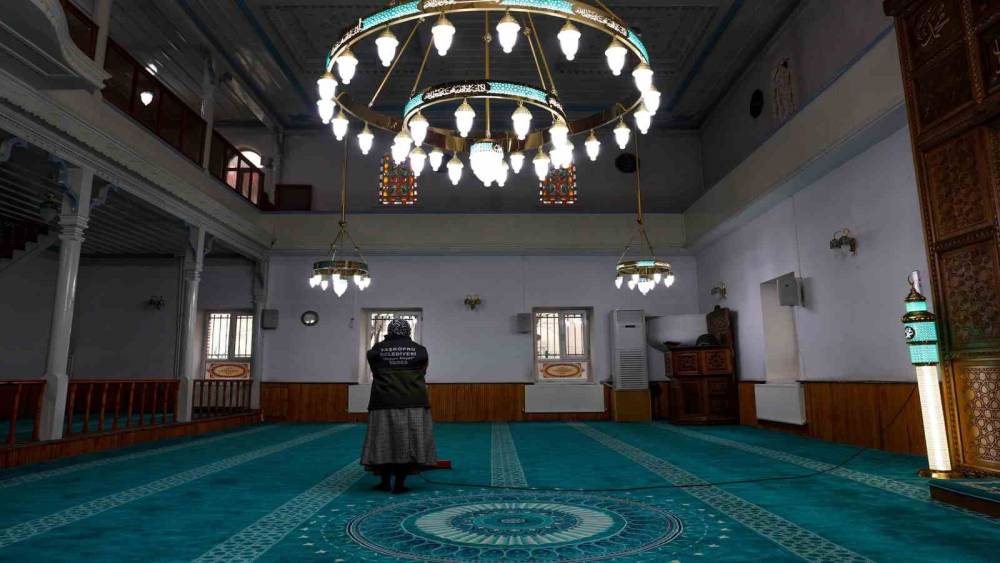 Taşköprü’de camiler Ramazan’a hazır