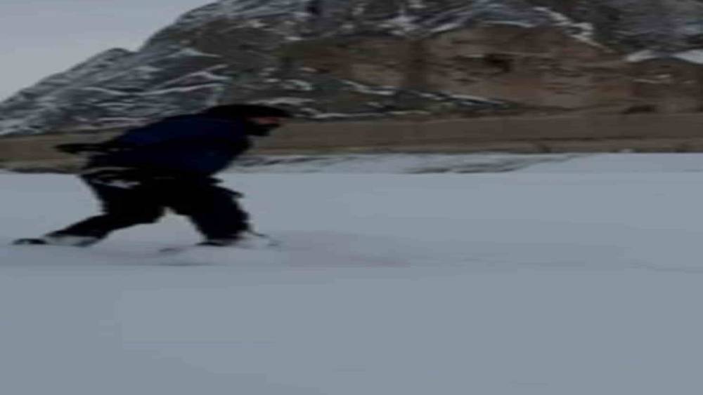 Peribacaları arasında kayak keyfi
