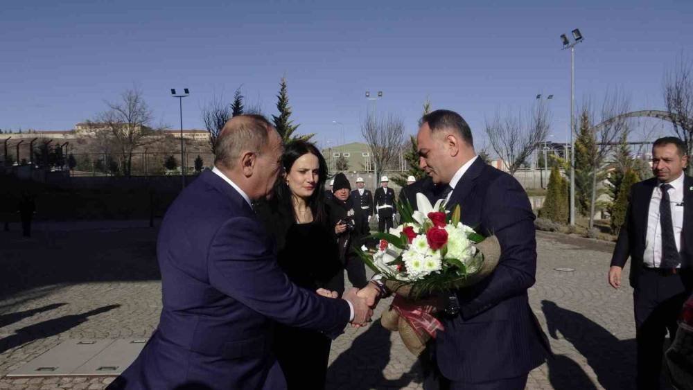 &Ccedil;ankırı Valisi &Ccedil;akırtaş g&ouml;reve başladı
