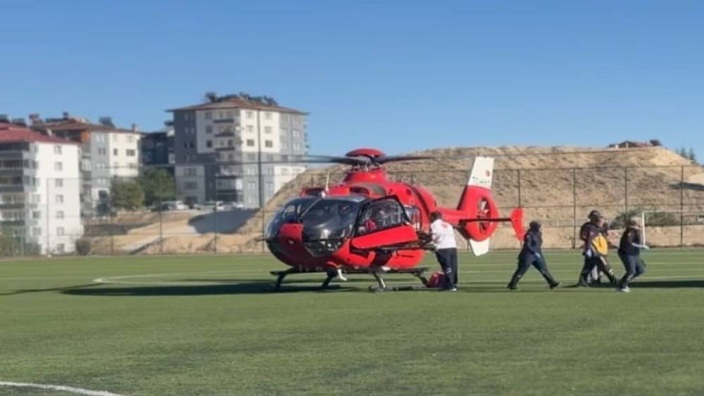Malatya’da ambulans helikopter 86 yaşındaki hasta için havalandı