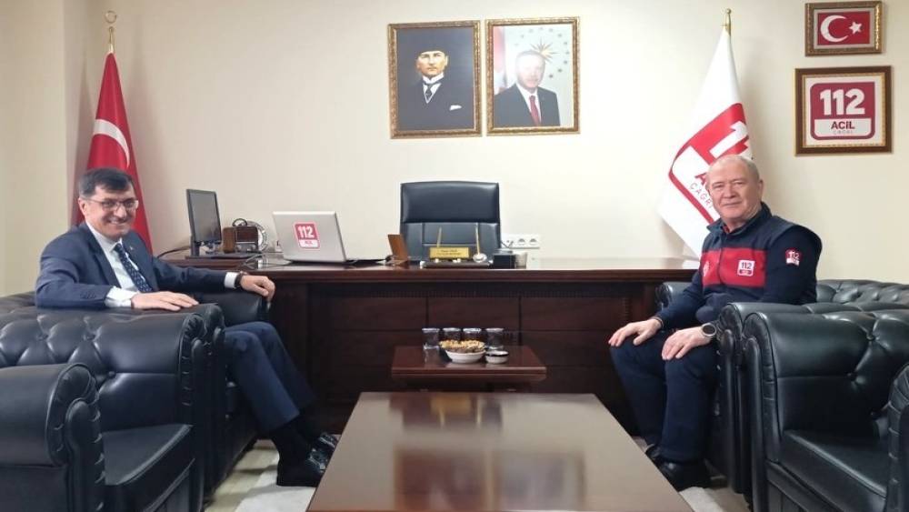Başkan Ey&uuml;p Kahveci&rsquo;den 112 Acil &Ccedil;ağrı Merkezi personeline tebrik

