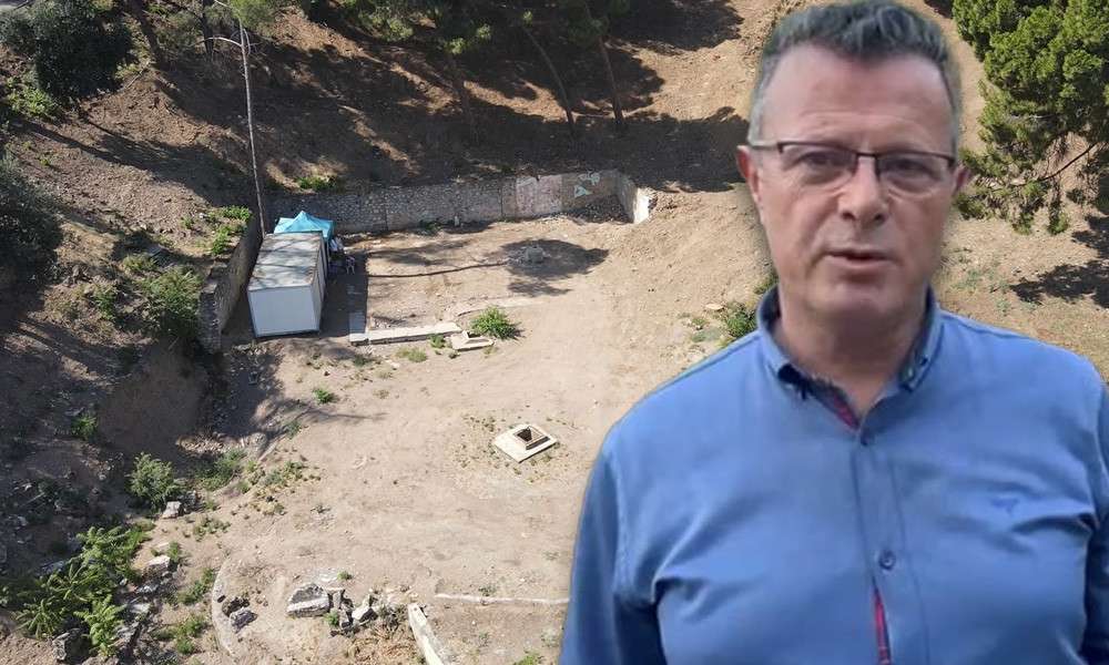 2 BİN YILLIK ANTİK TİYATRO G&Uuml;N Y&Uuml;Z&Uuml;NE &Ccedil;IKIYOR