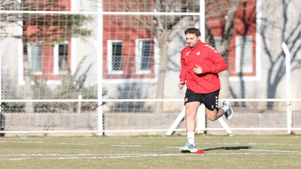 Sivasspor&rsquo;da Sakaryaspor ma&ccedil;ı hazırlıkları başladı
