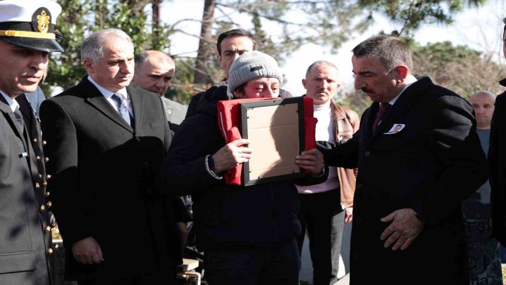 Piyade &Uuml;steğmen Kalyoncu son yolculuğuna uğurlandı
