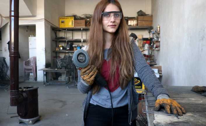 Sanayinin tek kadın ustası, erkeklere taş çıkartıyor