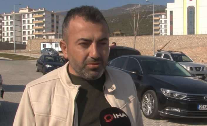 1999 depreminden kurtulan vatandaş, depremzedeler için yardıma koştu