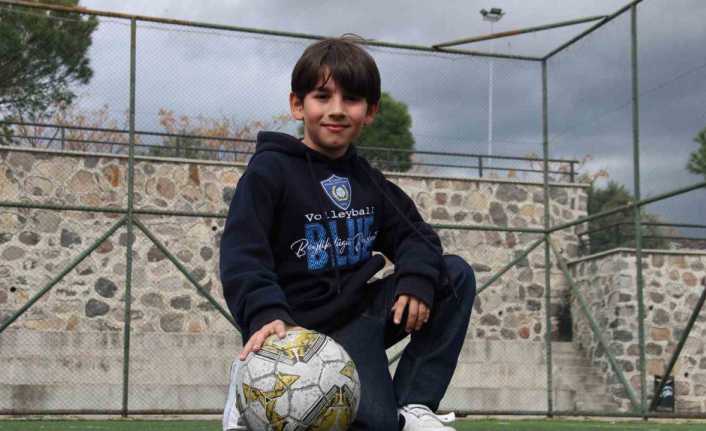 Depremzede minik futbolcu tekrar Altınordu’da oynamak istiyor