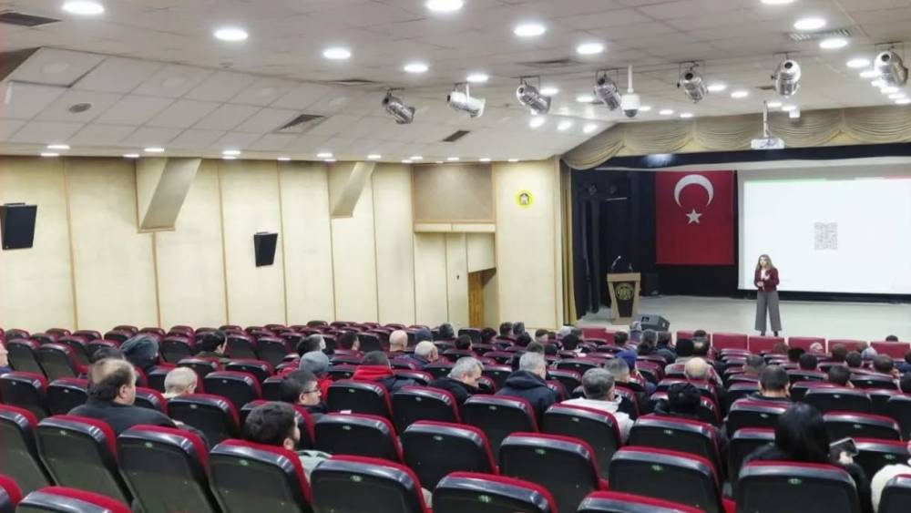 Tavşanlı&rsquo;da "Teknoloji Bağımlılığı" konulu seminer d&uuml;zenlendi
