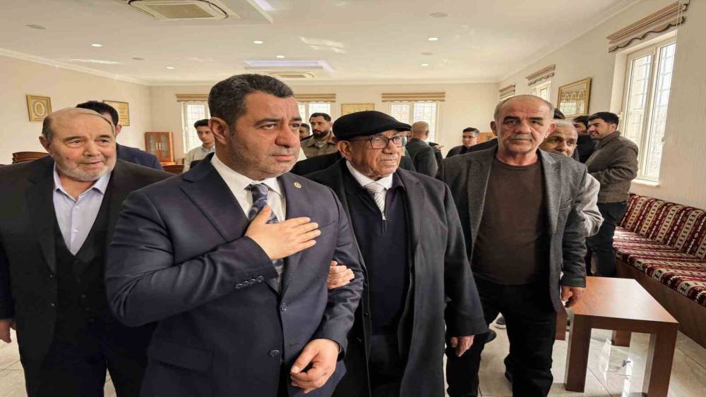 Milletvekili Bozgeyik, Bozgeyik ailesi bayramlaşma t&ouml;renine katıldı
