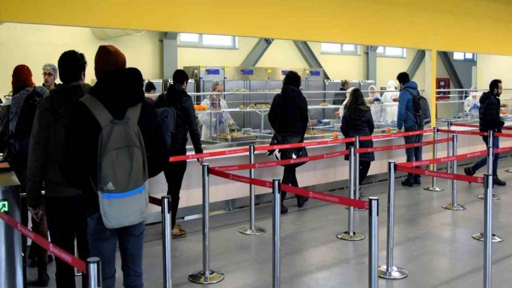 Öğrenciler arası yemek hakkı paylaşımı artık mümkün
