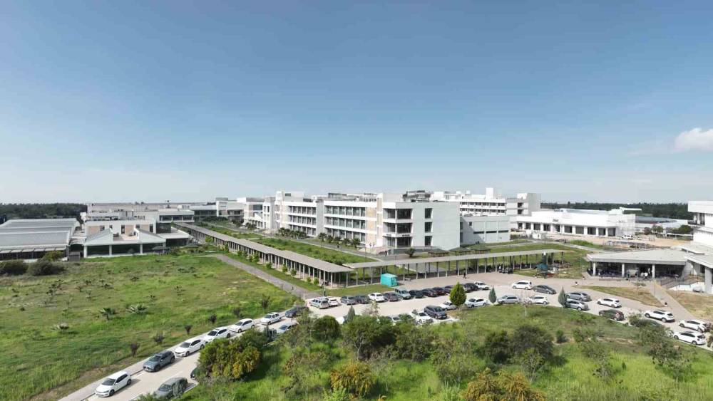 Alparslan T&uuml;rkeş &Uuml;niversitesi T&uuml;rkiye&rsquo;nin en iyi 20 &uuml;niversitesi arasına girdi
