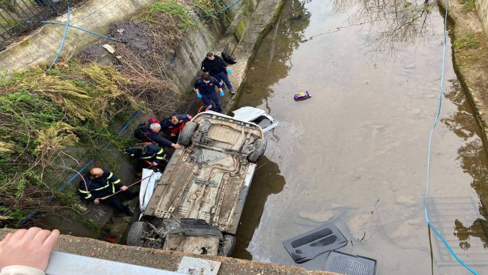 Giresun&rsquo;da trafik kazası: 3 &ouml;l&uuml;, 2 yaralı
