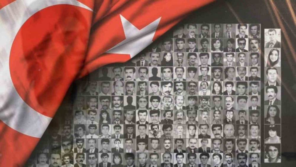 Öğretmenler günü videosu duygulandırdı: Şehit öğretmenlere vefa
