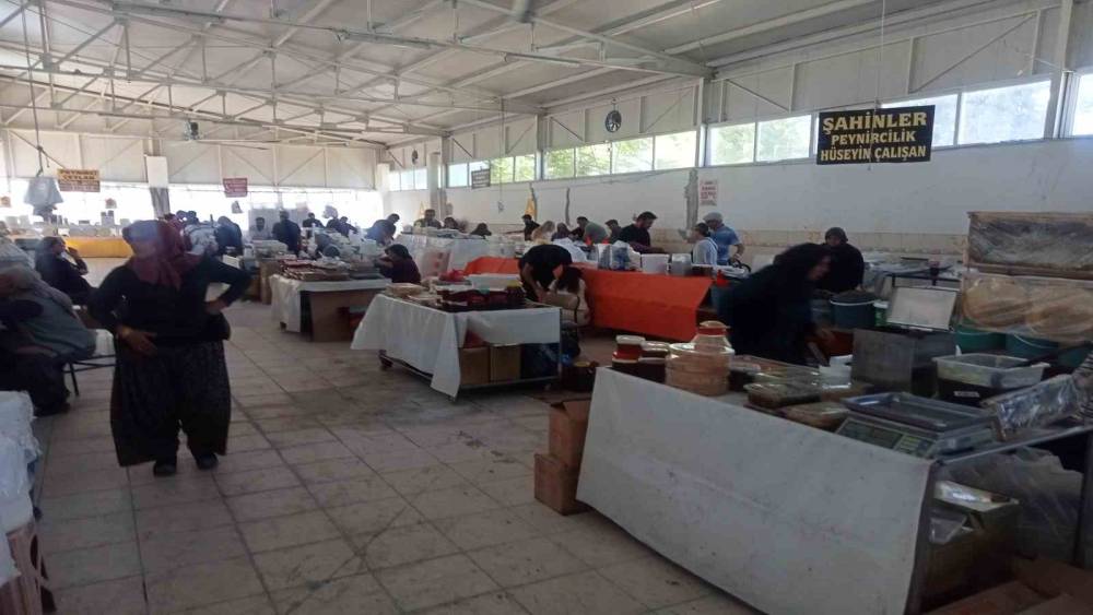 Burdur’da pazarcı kavgası: 2 yaralı
