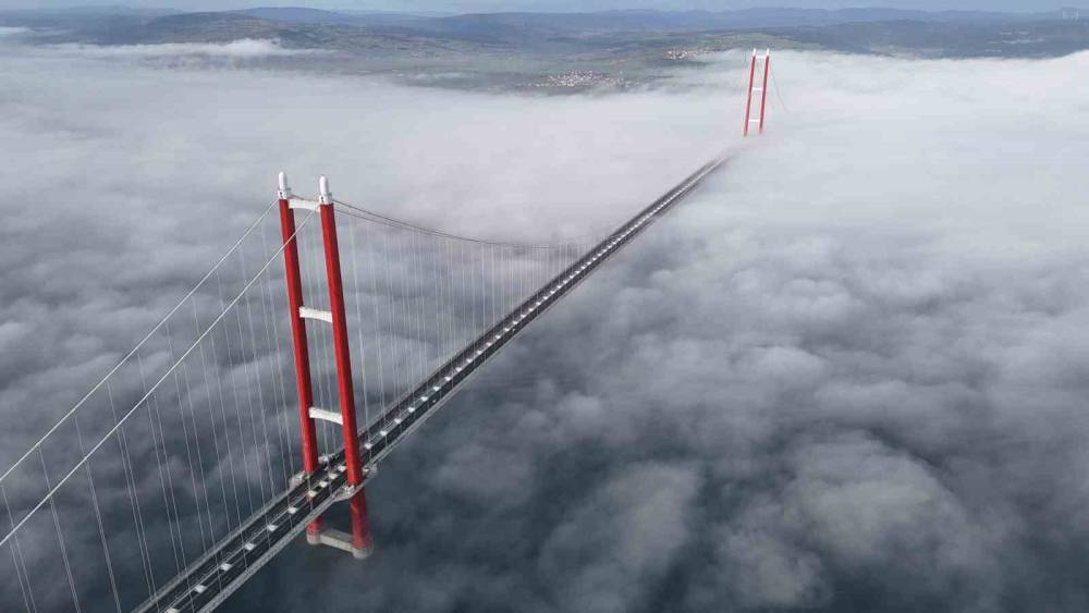 1915 &Ccedil;anakkale K&ouml;pr&uuml;s&uuml; sisler i&ccedil;inde mest etti
