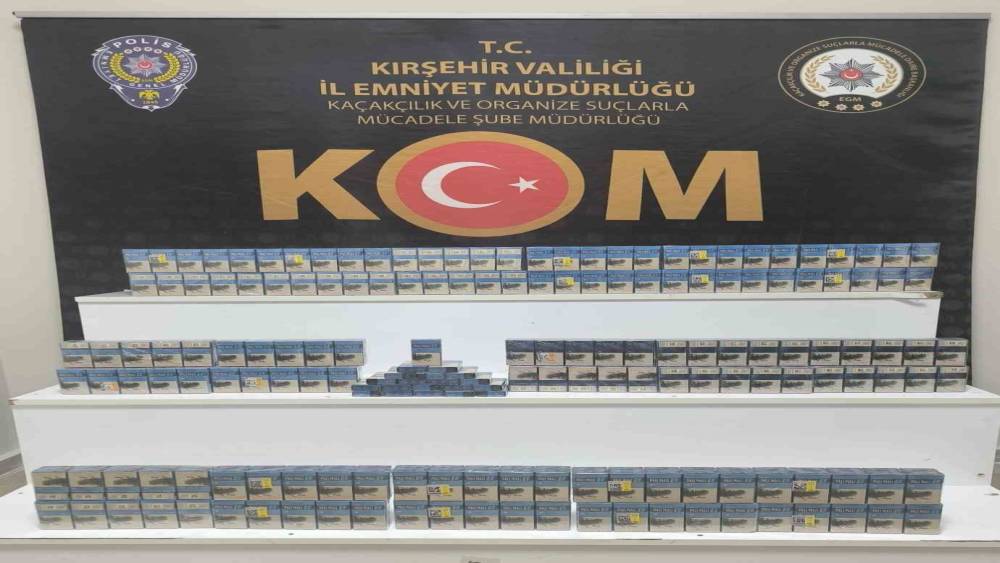 Kırşehir&rsquo;de ka&ccedil;ak sigara operasyonu: 380 paket ele ge&ccedil;irildi
