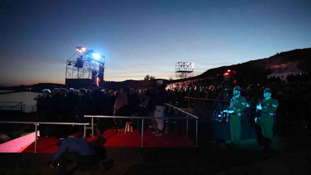 Anzaklar, ‘Şafak Ayini’ ile atalarını andı