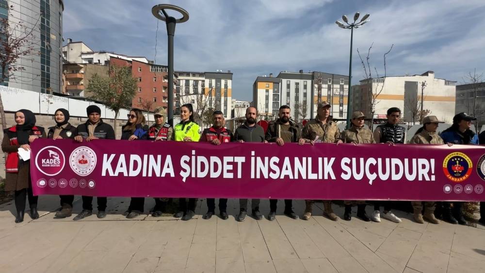 Yüksekova’da emniyet, jandarma şiddete ’dur’ dedi
