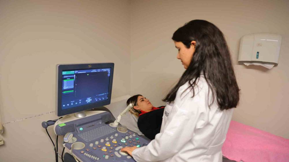 Hamileyim diye geldi, t&uuml;m&ouml;r teşhisi konuldu
