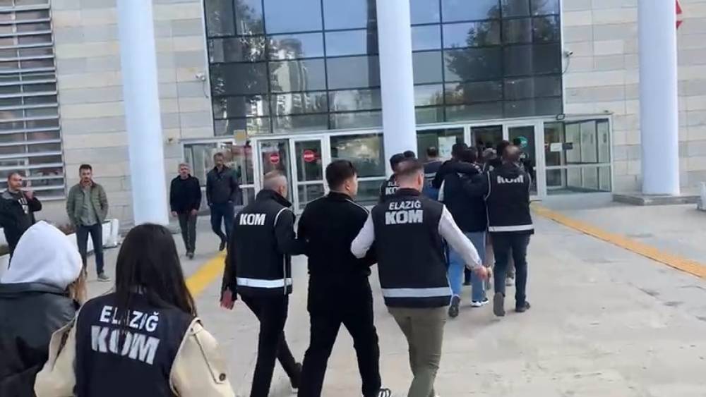 Elazığ’da polis suçlulara göz açtırmıyor: 8 tutuklama
