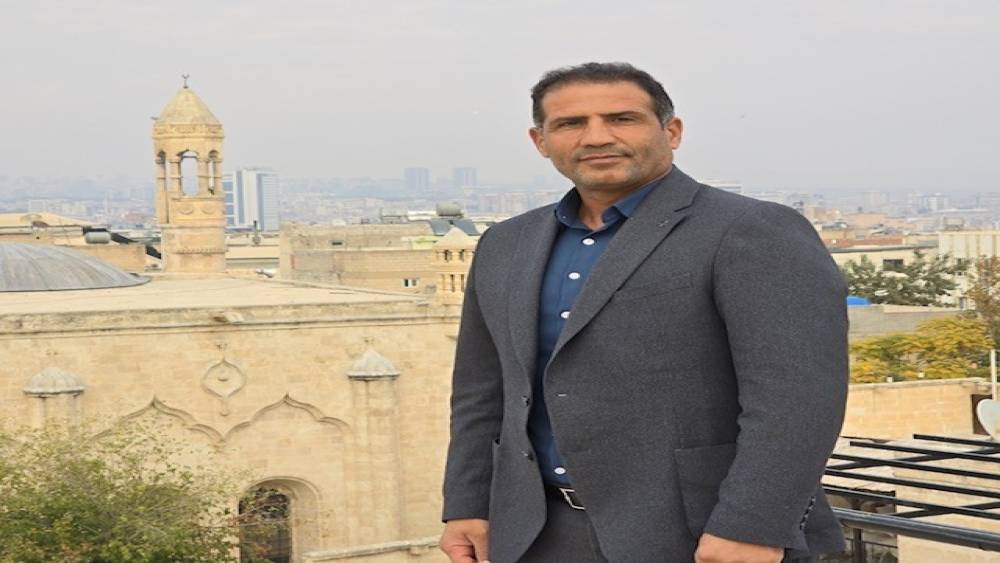 Turizmci İsa Akdağ&rsquo;dan enerji kesintilerine tepki
