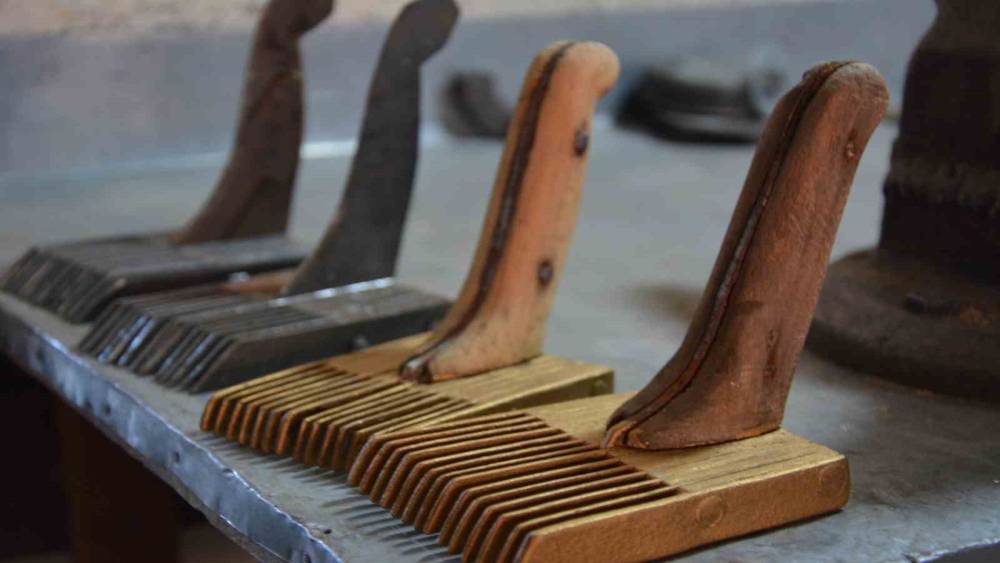 Manisa&rsquo;nın son kirkit ustası zamana direniyor
