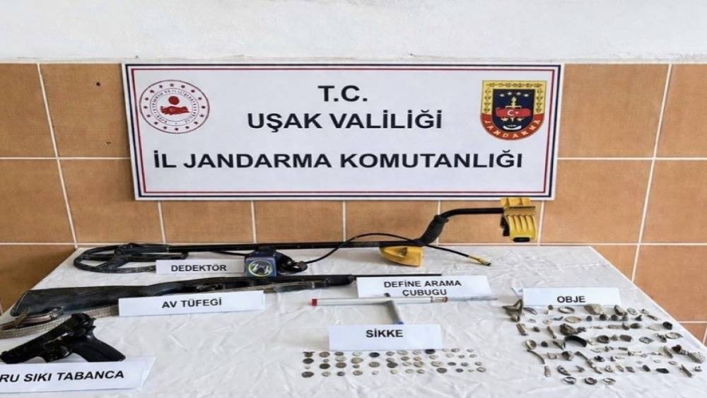Jandarmadan tarihi eser ka&ccedil;ak&ccedil;ılarına darbe

