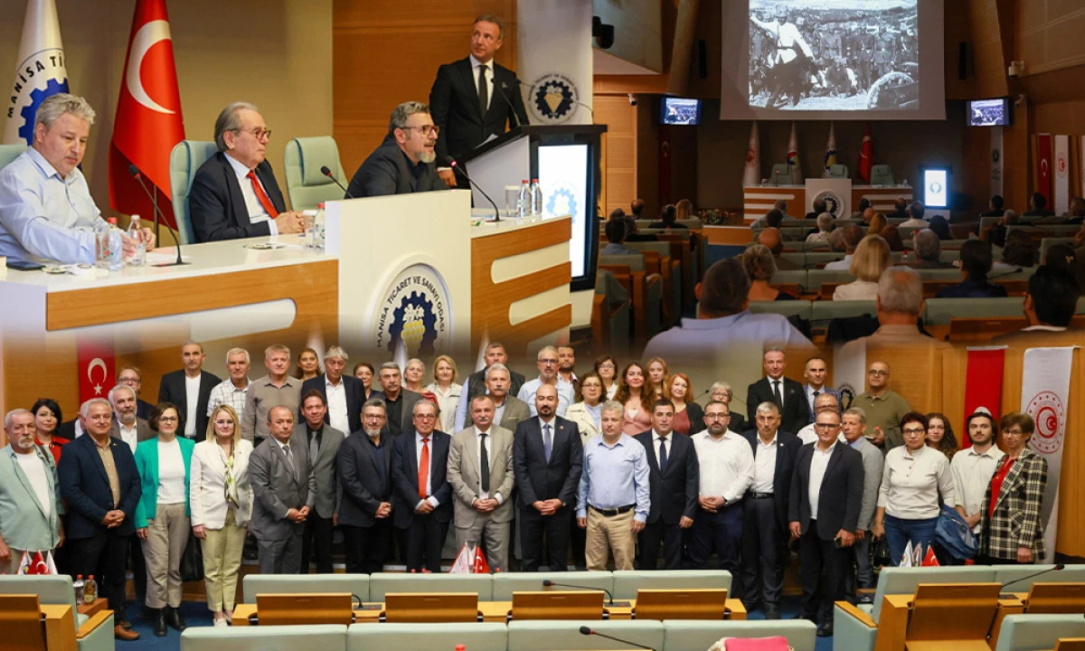 66 YIL ARADAN SONRA İZLEYİCİYLE BULUŞTU