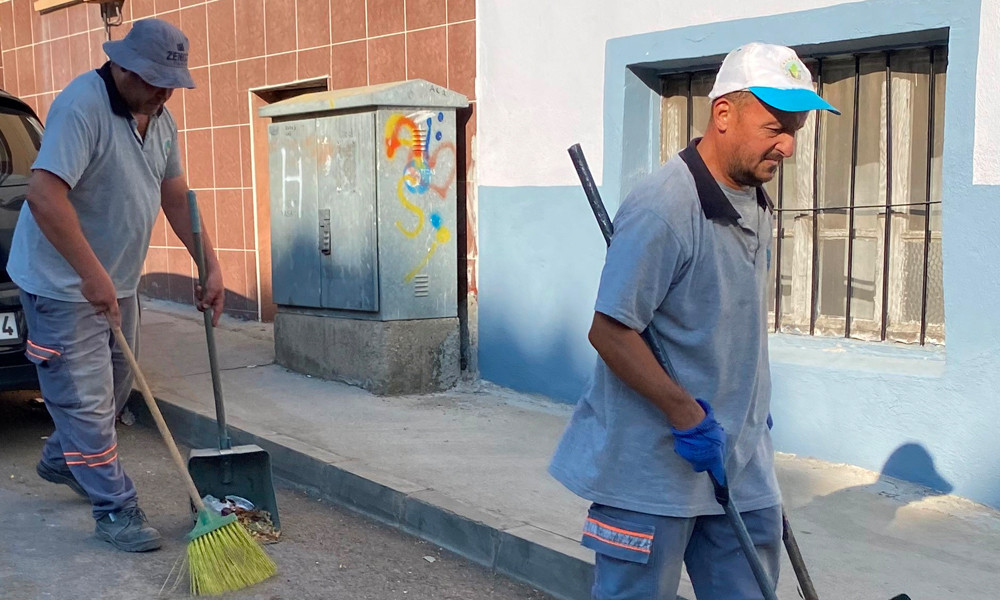 Alaşehir’de her caddeye temizlik ekibi 