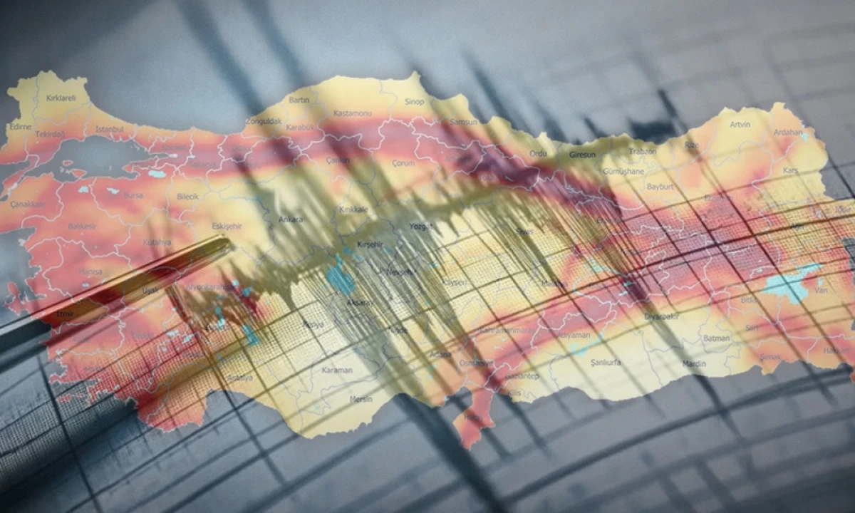 BALIKESİR SINDIRGI&rsquo;DA KORKUTAN DEPREM