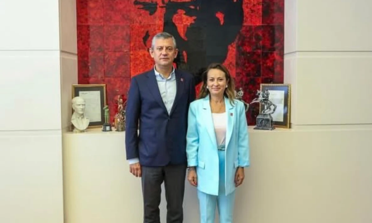 BAŞKAN ÖZALPER'DEN CHP LİDERİ ÖZEL'E TEBRİK
